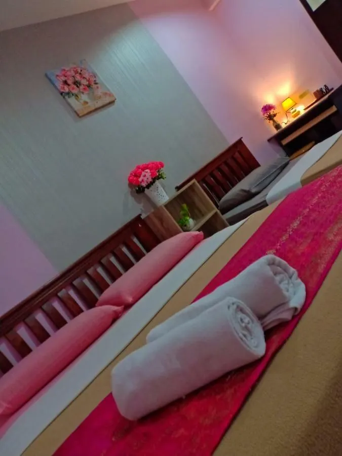 **  Malacca Thoo Hotel מלזיה